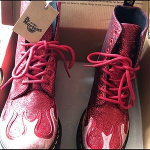 NWT Dr Martens Flame Glitter Boots